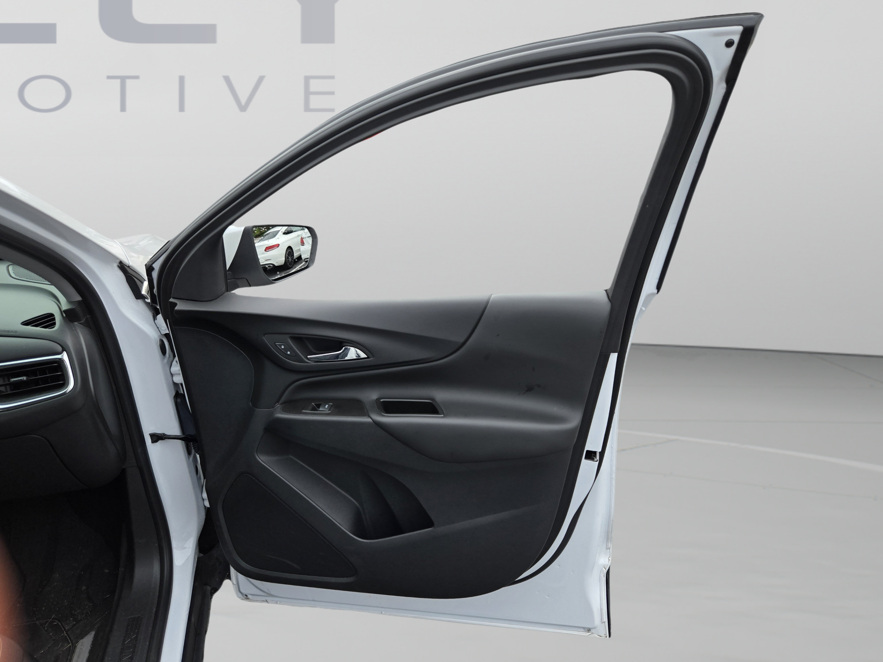 Used 2022 Chevrolet Equinox LT FWD image 21