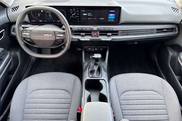 Certified 2025 Kia K4 EX image 18