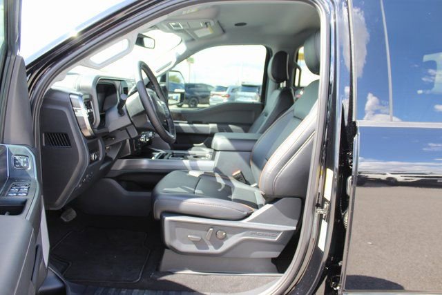 New 2026 Ford F350 Lariat w/ Black Appearance Package image 7