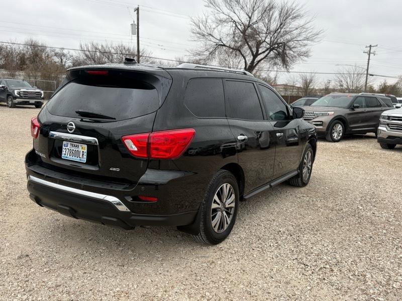 Used 2019 Nissan Pathfinder S image 4