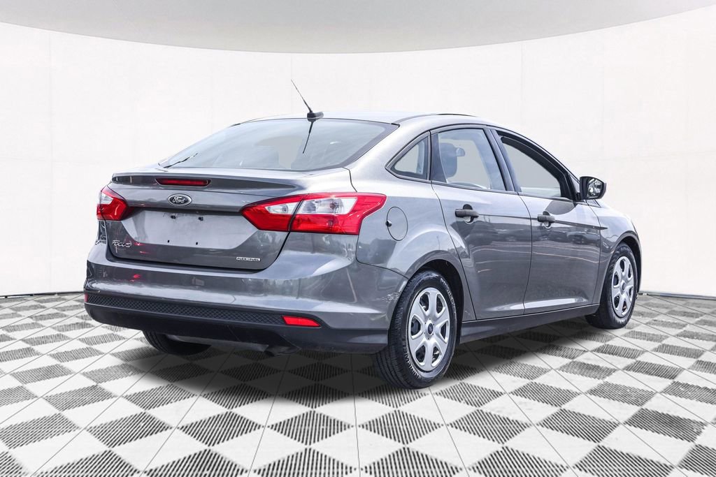 Used 2014 Ford Focus S FWD image 10