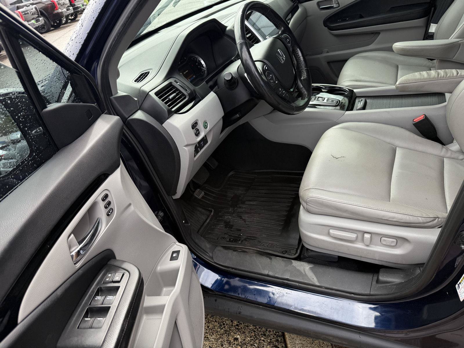 Used 2020 Honda Ridgeline RTL-E image 7