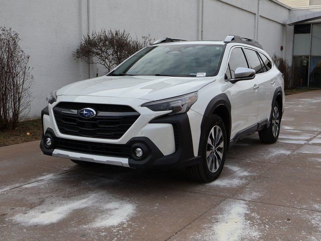 Used 2023 Subaru Outback Touring XT image 4