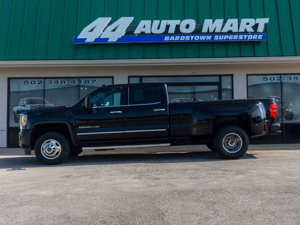 Used 2015 GMC Sierra 3500 Denali AWD/4WD image 5