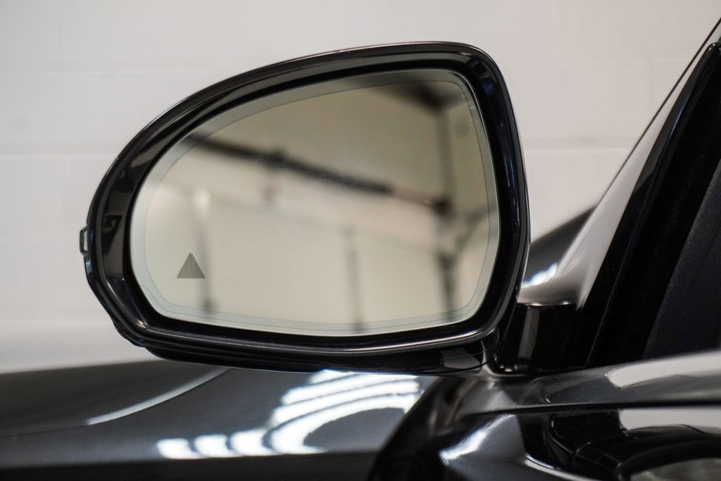Used 2022 Mercedes-Benz S 500 4MATIC w/ AMG Line Package image 43