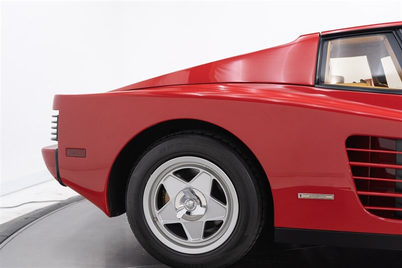 Used 1987 Ferrari Testarossa RWD image 30