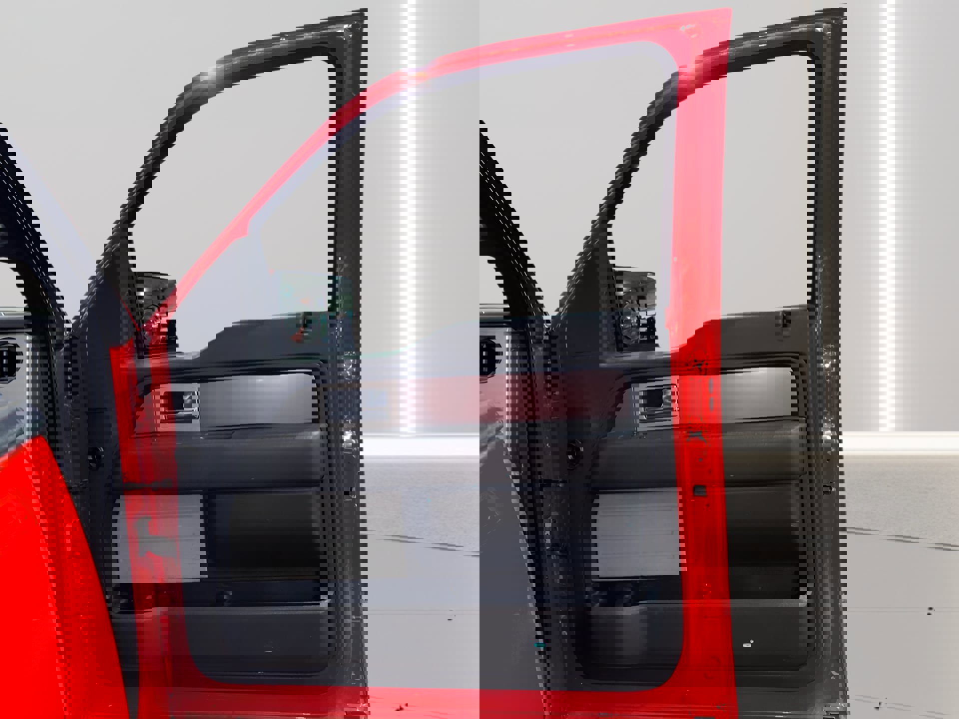 Used 2010 Ford F150 Raptor image 13