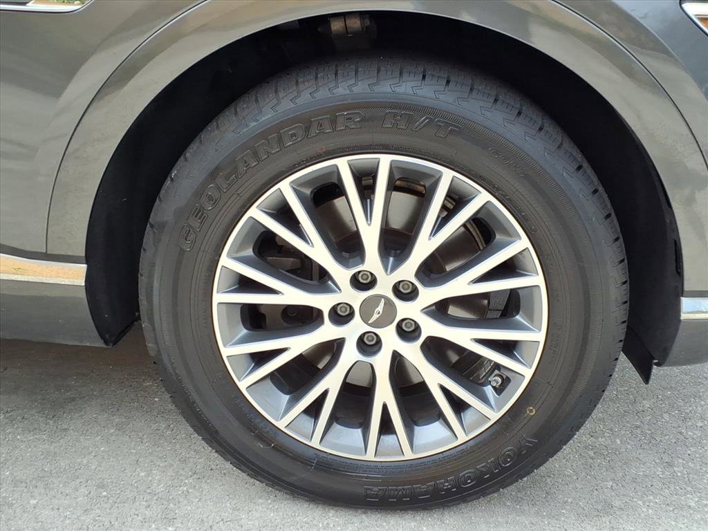 Used 2022 Genesis GV80 2.5T w/ Advanced Package 03 image 11