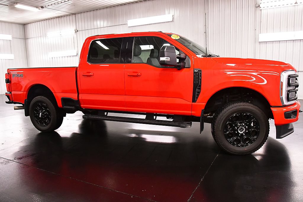 Used 2024 Ford F250 XLT w/ Black Appearance Package AWD/4WD image 8
