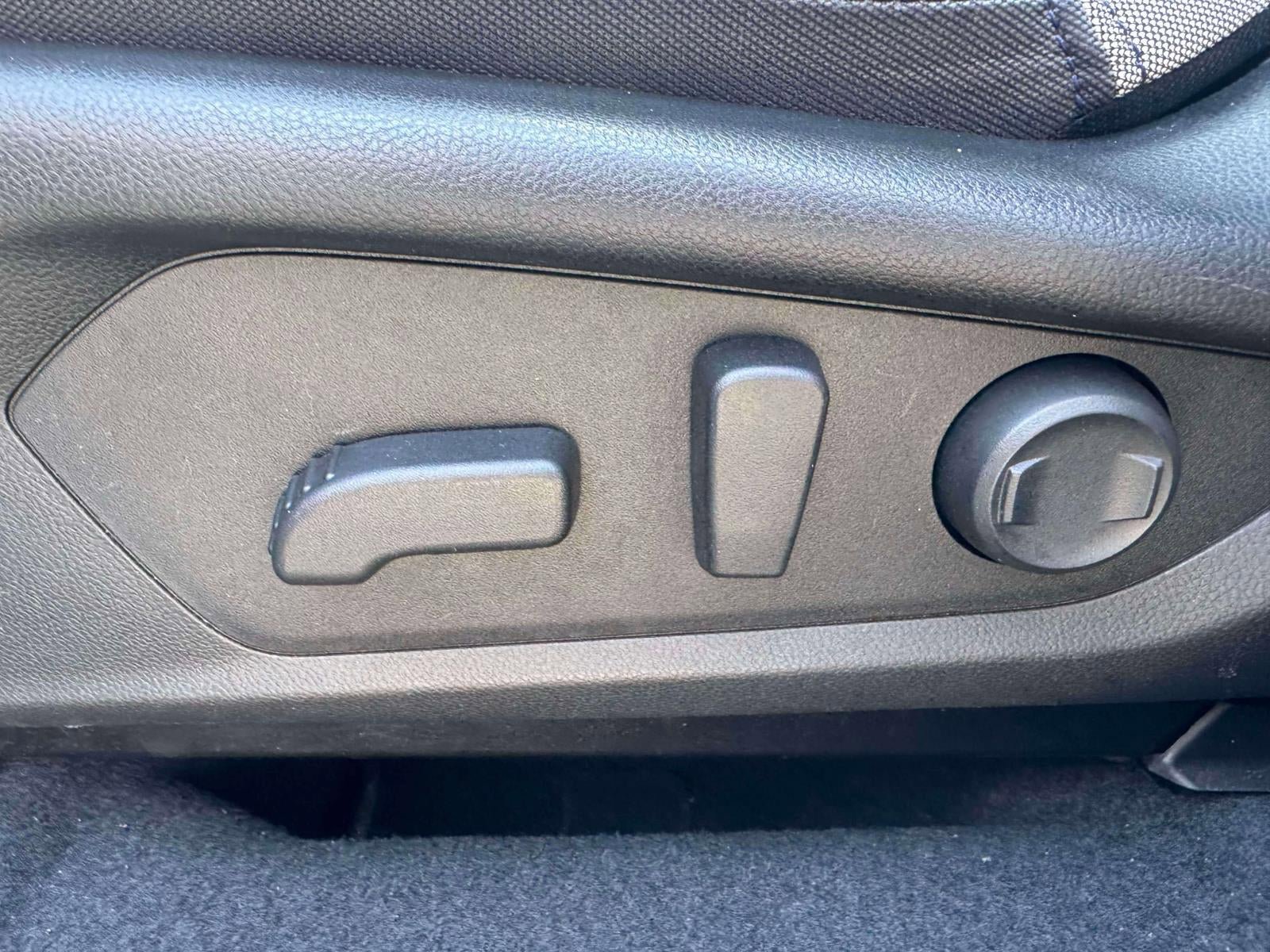 Certified 2025 Subaru Forester Premium image 13