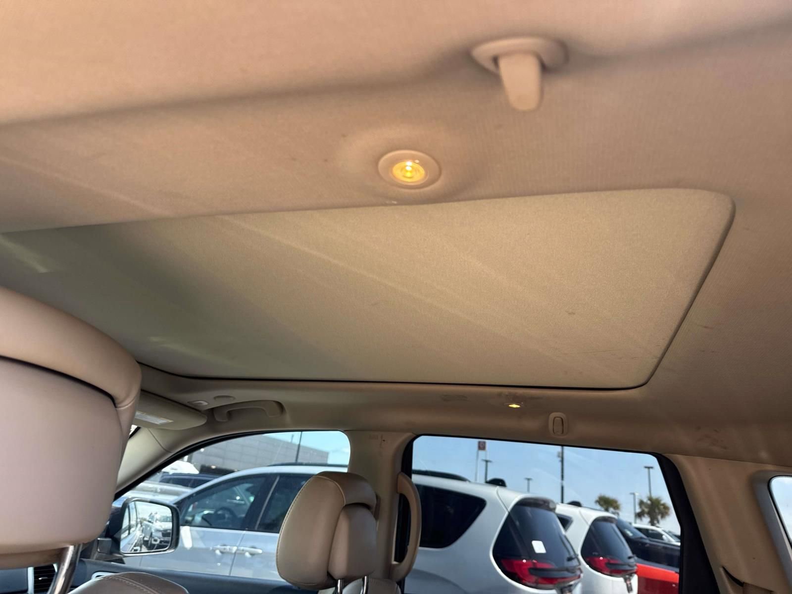 Used 2021 Jeep Grand Cherokee Limited w/ Luxury Group II image 9