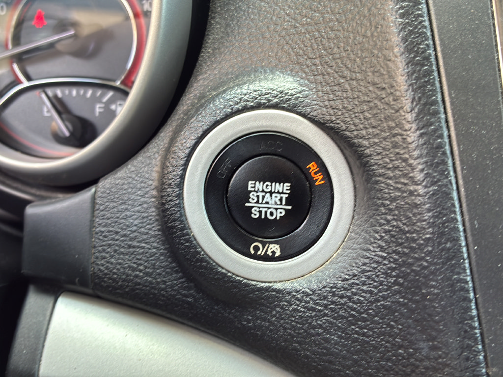 Used 2020 Dodge Journey SE w/ SE Popular Equipment Group FWD image 37