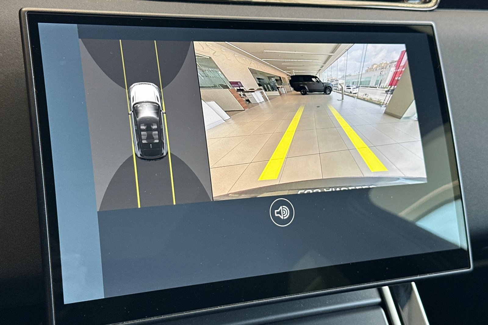 Used 2026 Land Rover Range Rover Evoque S image 21