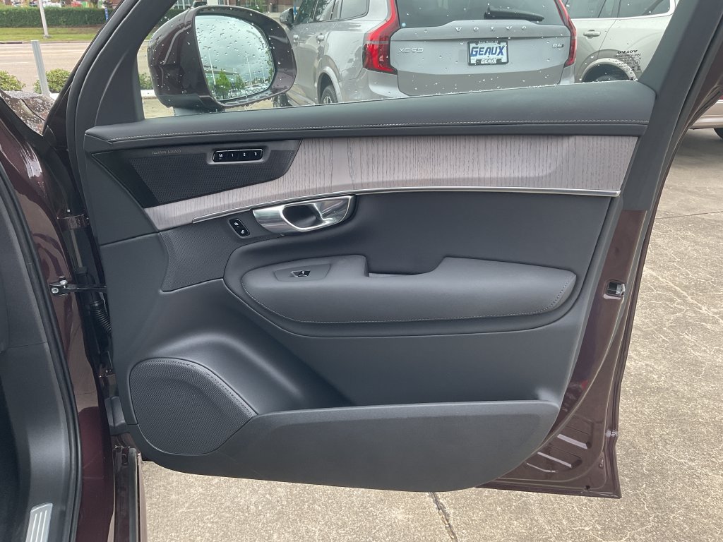 New 2027 Volvo XC90 B6 Ultra AWD/4WD image 18