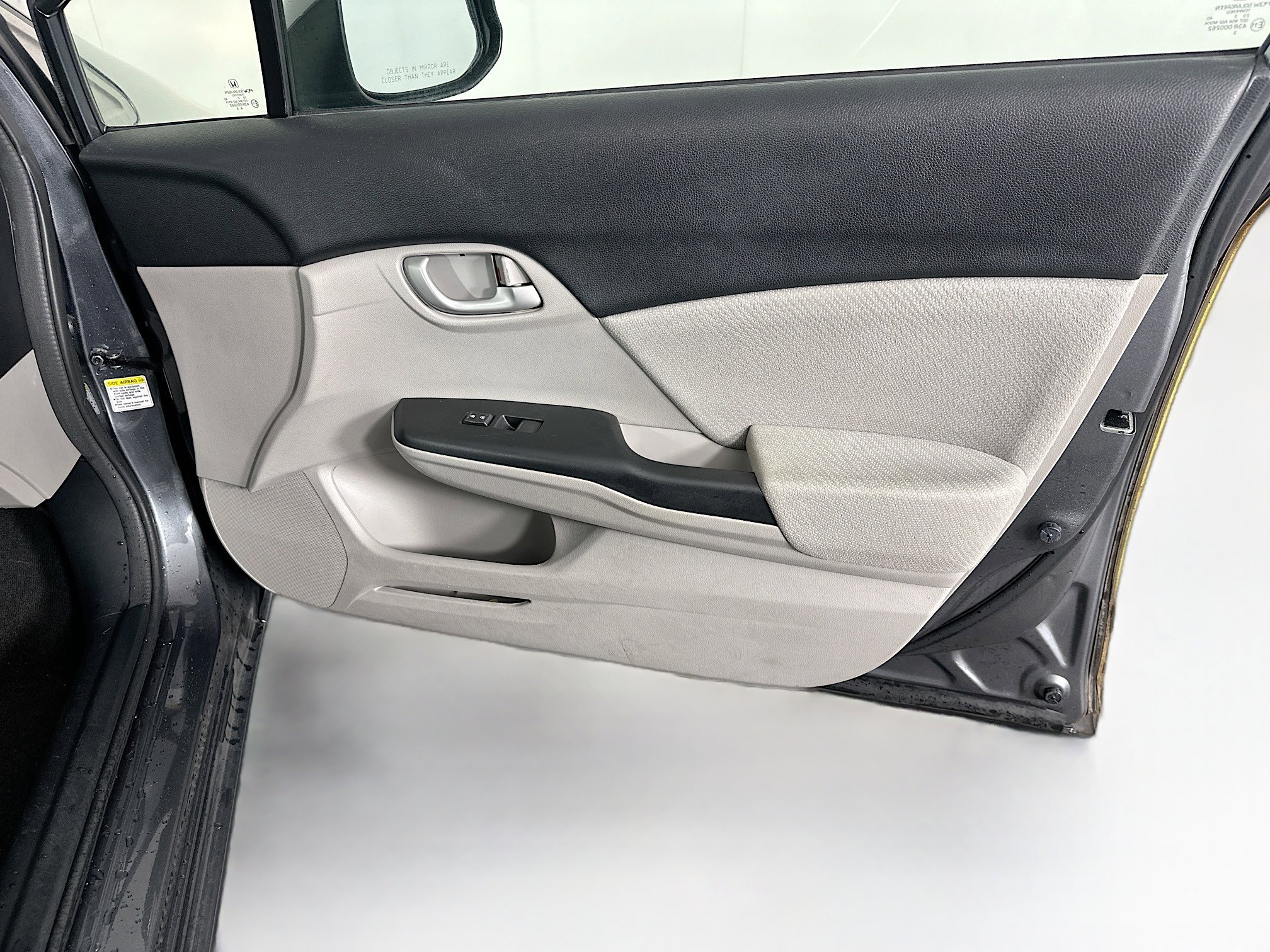 Used 2013 Honda Civic LX image 30