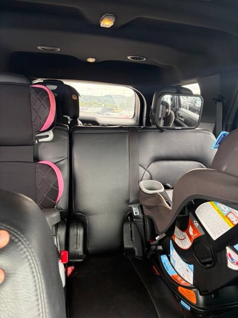Used 2017 Ford Explorer XLT AWD/4WD image 41