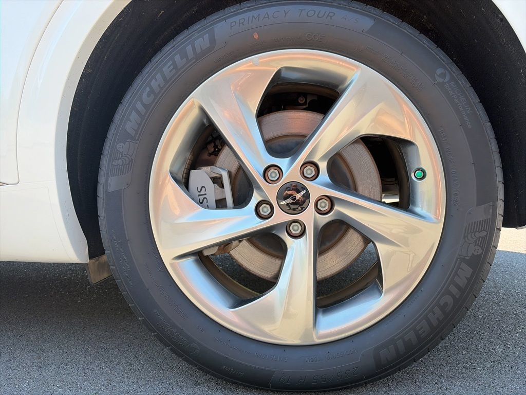 Certified 2026 Genesis GV70 2.5T Advanced AWD/4WD image 22