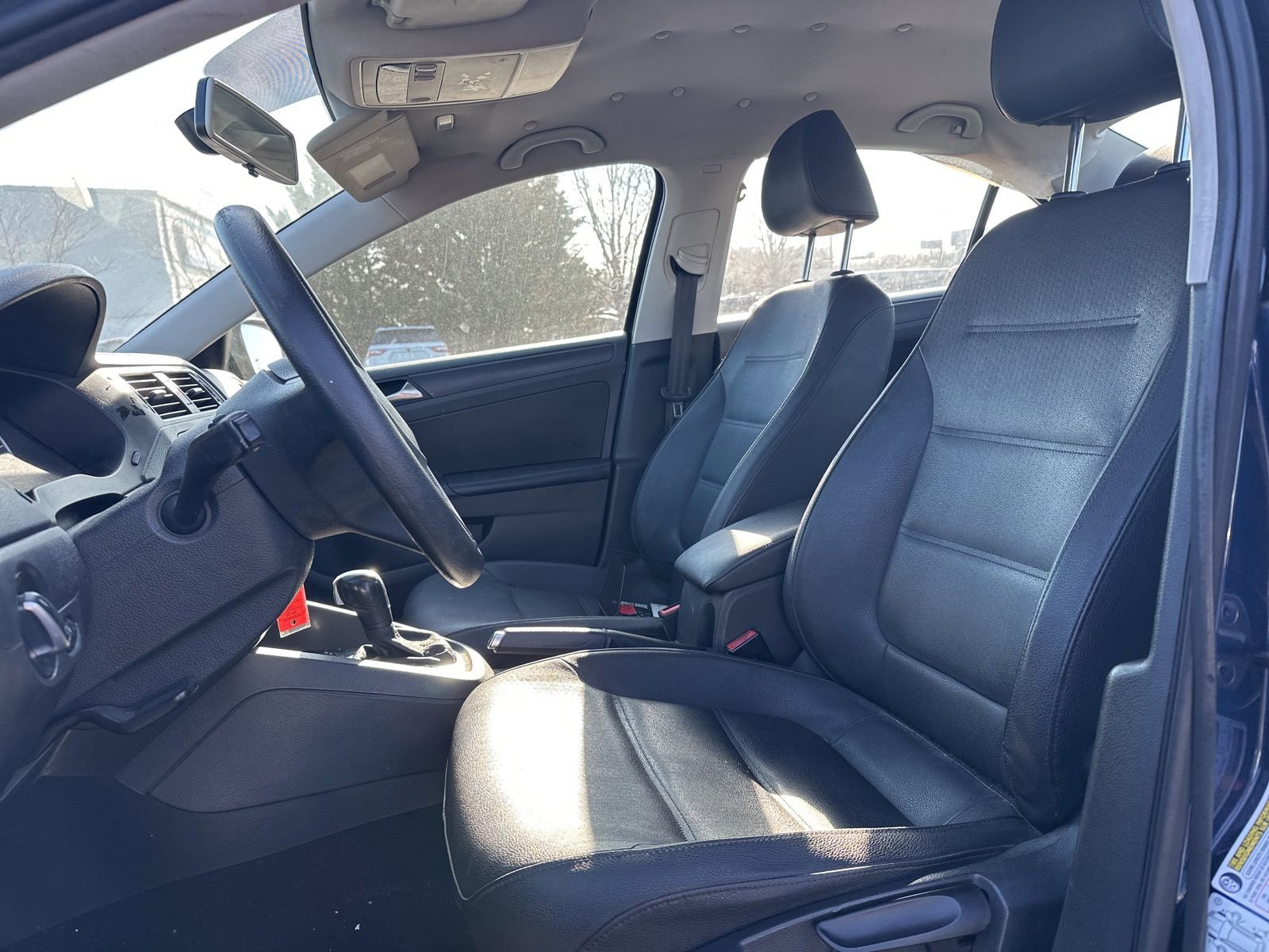 Used 2012 Volkswagen Jetta SE image 5