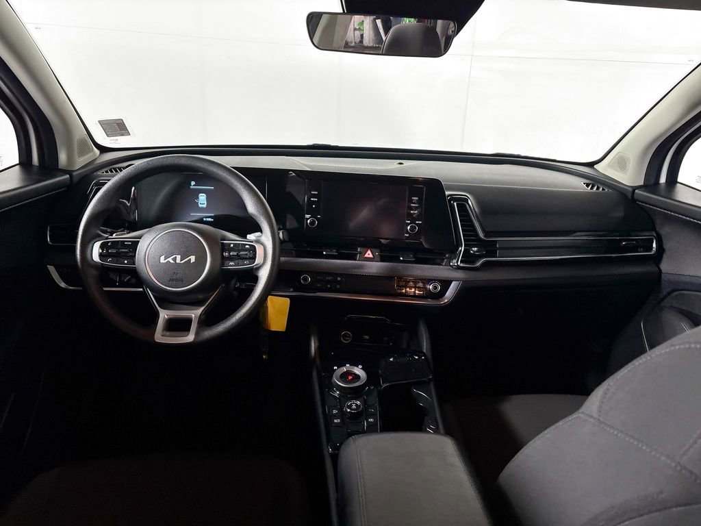 Certified 2023 Kia Sportage LX image 13