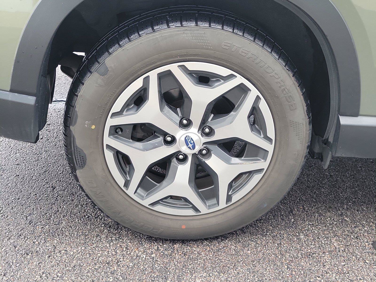 Used 2019 Subaru Forester Premium w/ All-Weather Package AWD/4WD image 5