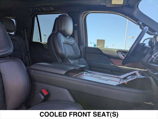 Used 2024 Lincoln Navigator Reserve AWD/4WD image 28