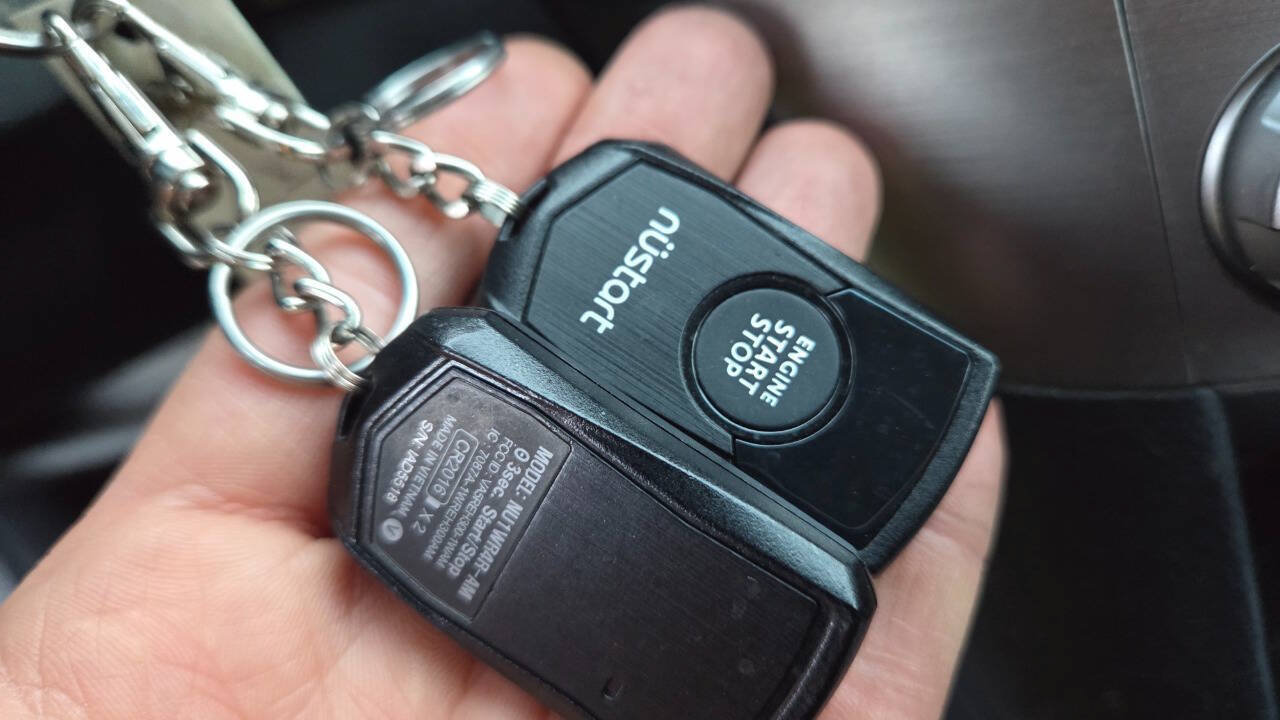 Used 2010 Subaru Legacy 2.5i Premium AWD/4WD image 48