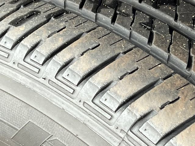 Used 2024 Jeep Grand Cherokee Altitude image 9