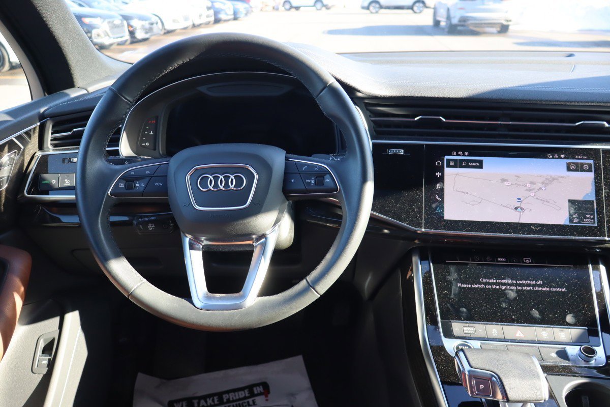 Used 2023 Audi Q7 3.0T Premium w/ Convenience Package image 8