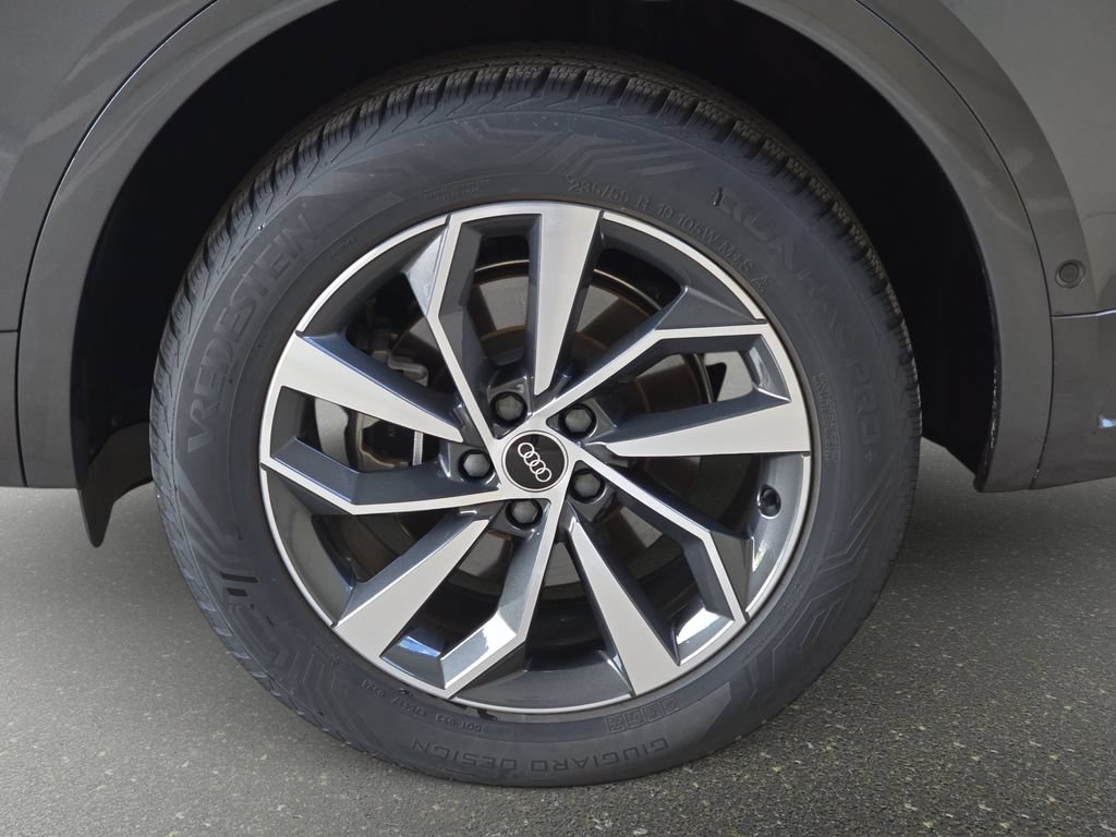 Used 2023 Audi Q5 2.0T Prestige w/ Prestige Package AWD/4WD image 34