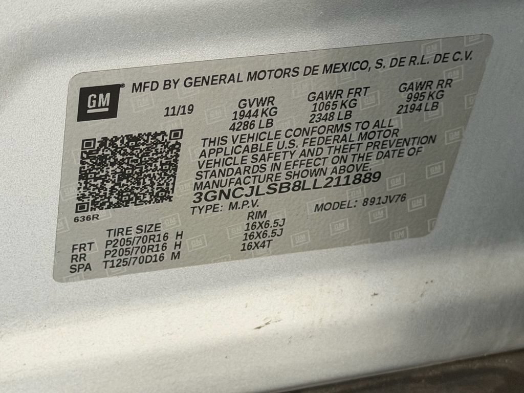 Used 2020 Chevrolet Trax LT w/ LT Convenience Package FWD image 19