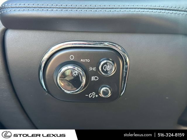 Used 2017 Bentley Mulsanne RWD image 15