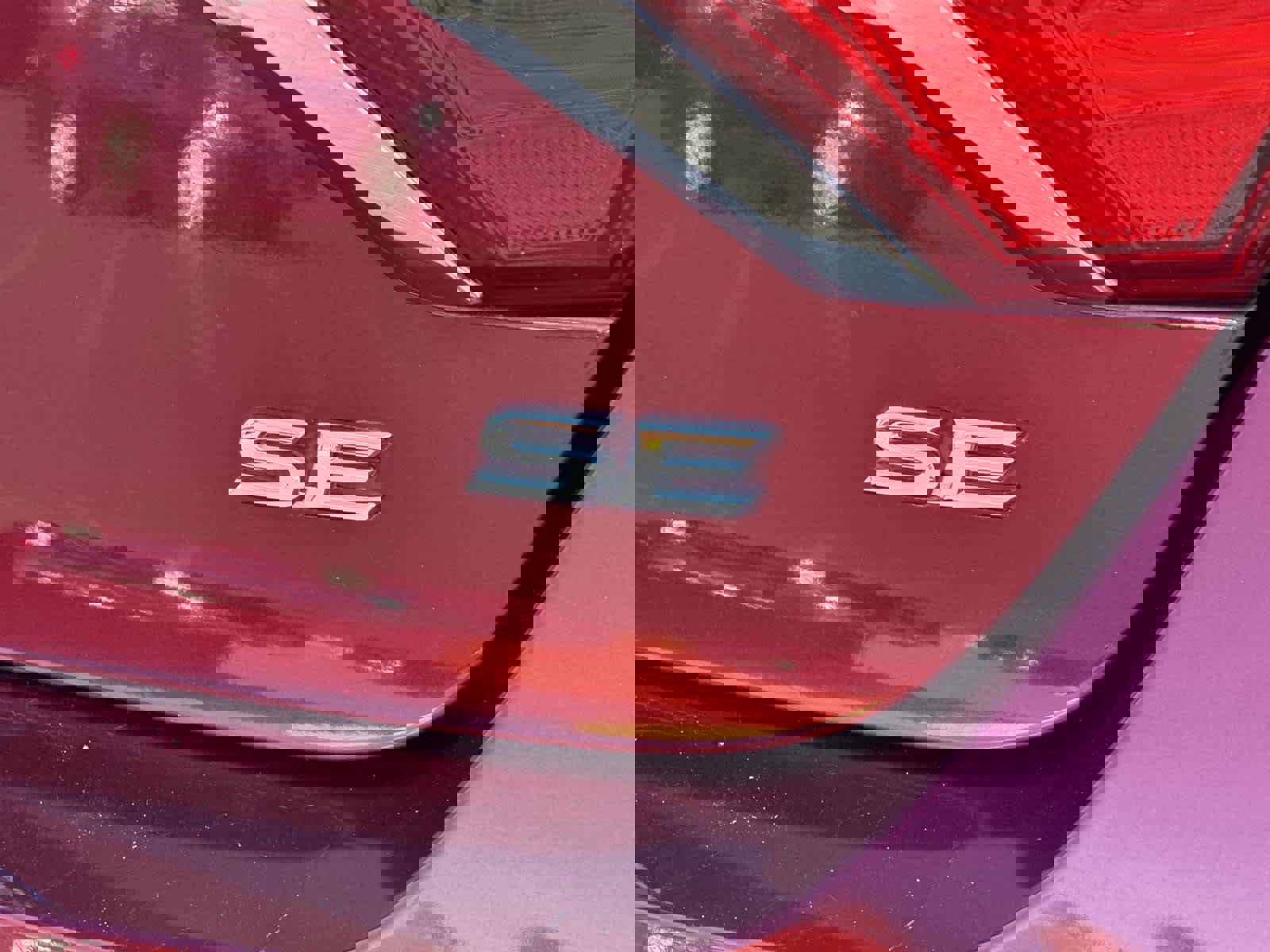 Used 2015 Toyota Camry SE image 7