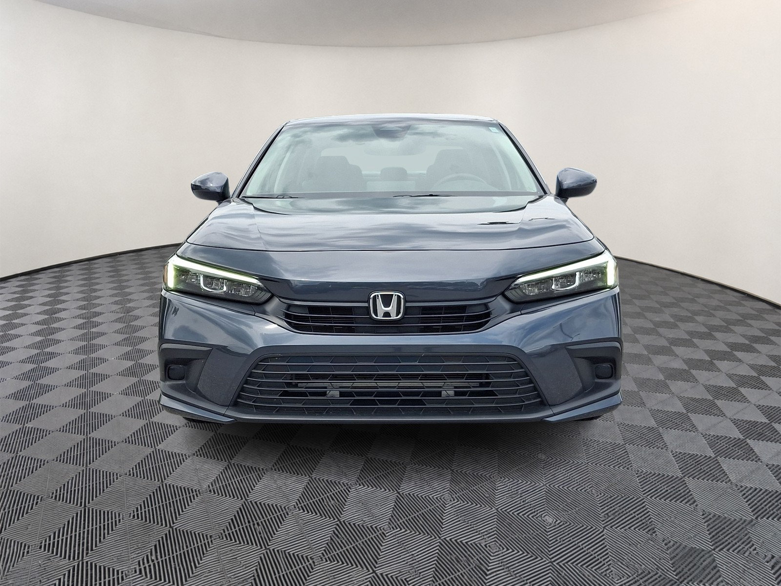 Used 2024 Honda Civic LX image 2