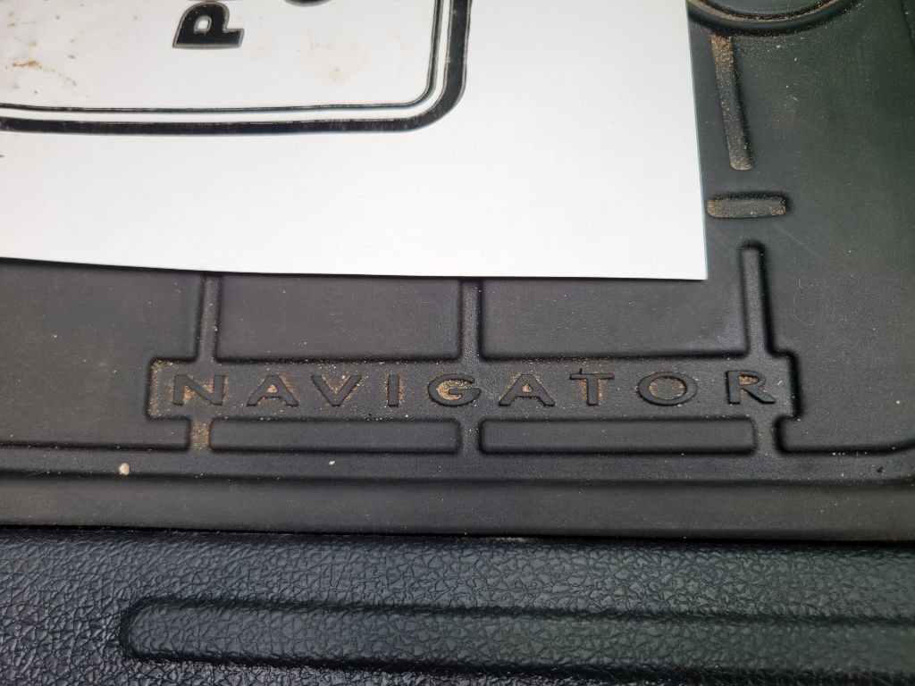 Used 2017 Lincoln Navigator Reserve AWD/4WD image 22