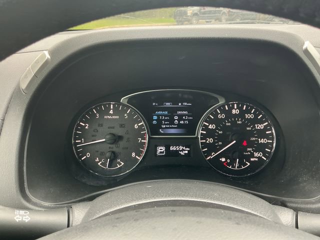 Used 2015 Nissan Pathfinder Platinum AWD/4WD image 16