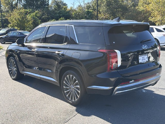 Used 2023 Hyundai Palisade Calligraphy AWD/4WD image 6