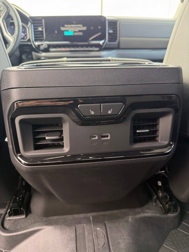 New 2026 Chevrolet Silverado 1500 ZR2 image 10