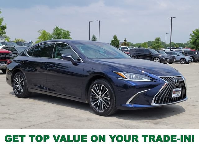 Used 2025 Lexus ES 300h w/ Premium Package