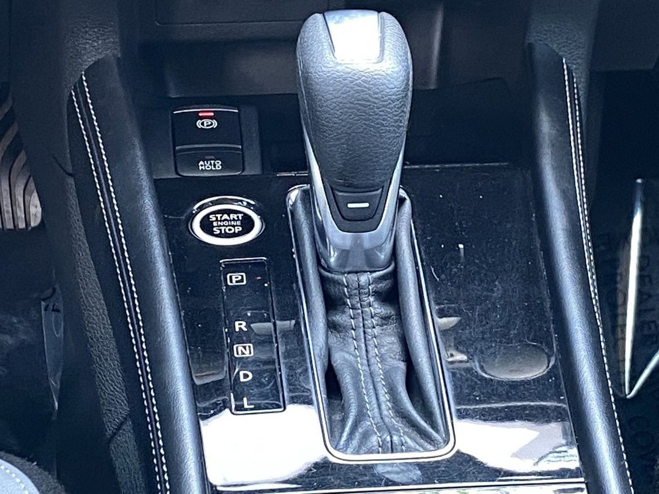 Certified 2023 Nissan Kicks SR w/ SR Premium Package FWD image 22