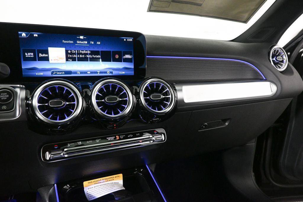 New 2026 Mercedes-Benz GLB 250 image 14