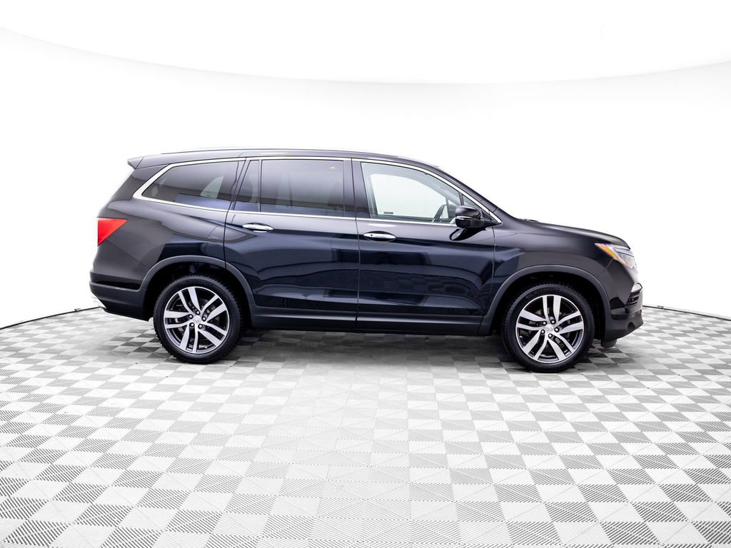 Certified 2018 Honda Pilot Elite image 8
