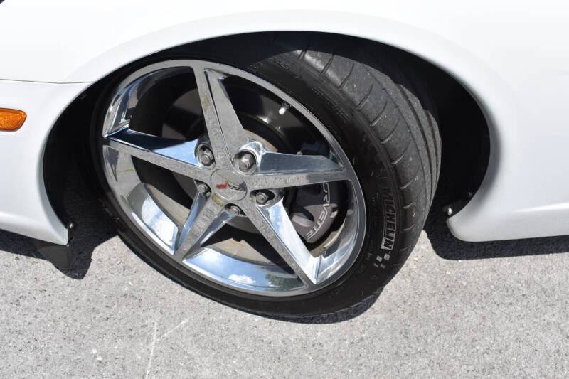 Used 2012 Chevrolet Corvette Coupe w/ Battery Protection Package RWD image 29