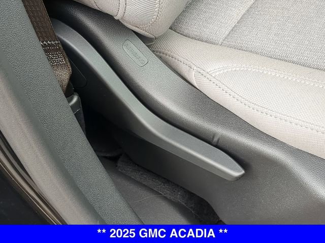 New 2025 GMC Acadia Elevation image 45