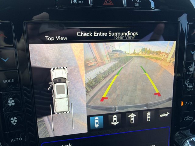 Used 2019 RAM 1500 Laramie AWD/4WD image 27