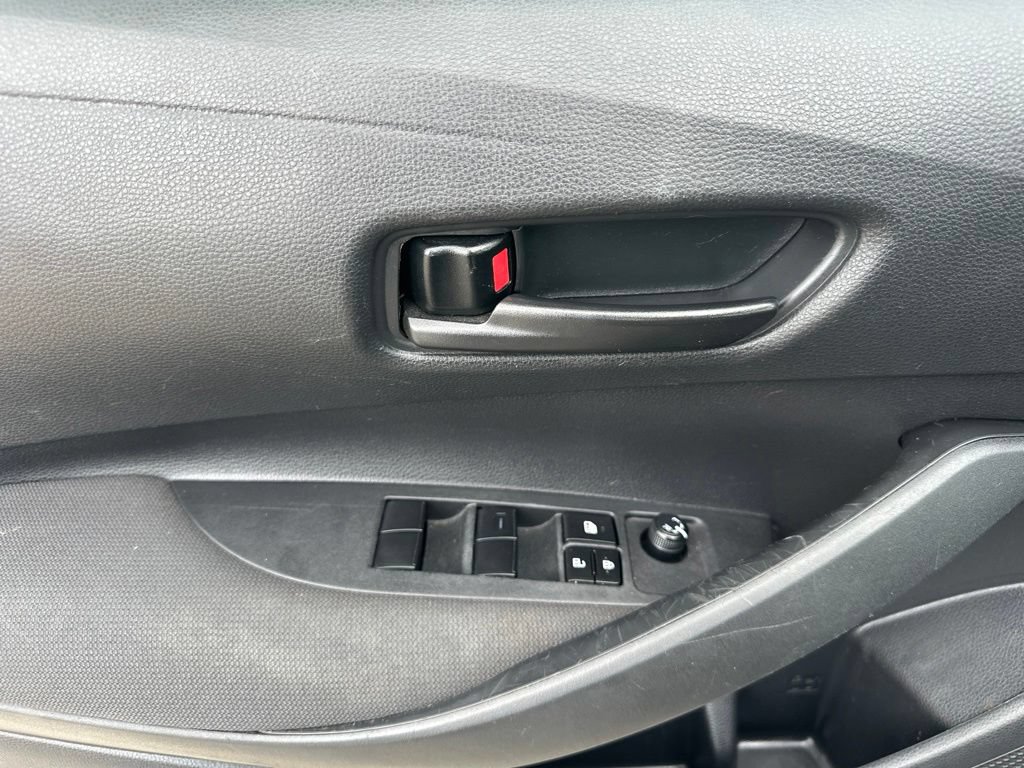 Used 2023 Toyota Corolla LE FWD image 16
