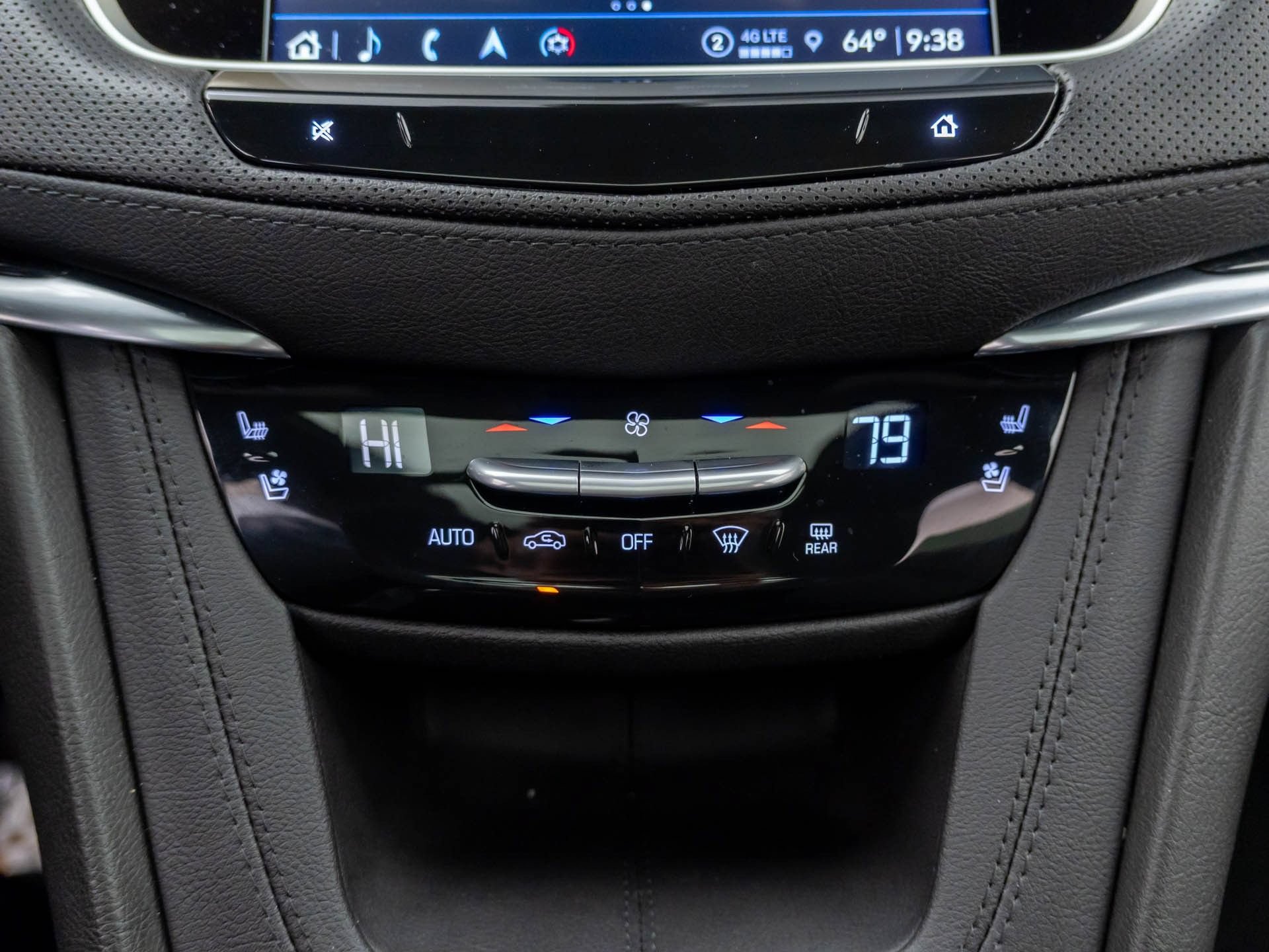 Certified 2026 Cadillac XT5 Premium Luxury w/ Driver Assist Package AWD/4WD image 28