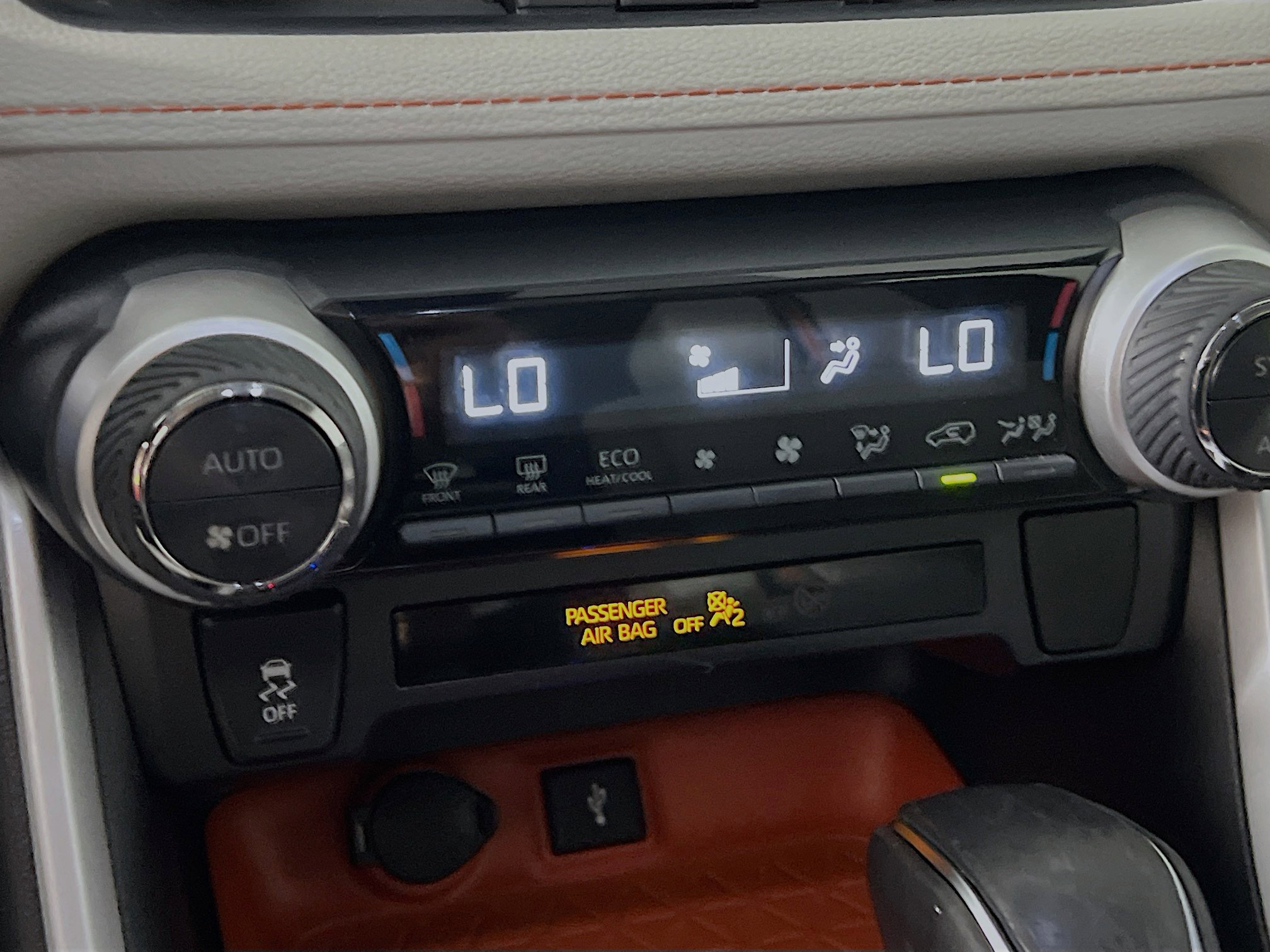 Used 2020 Toyota RAV4 Adventure AWD/4WD image 26