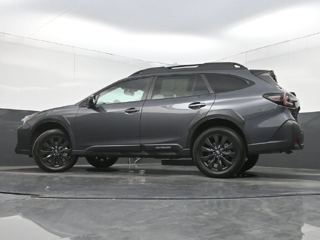 Used 2024 Subaru Outback Onyx Edition AWD/4WD image 30