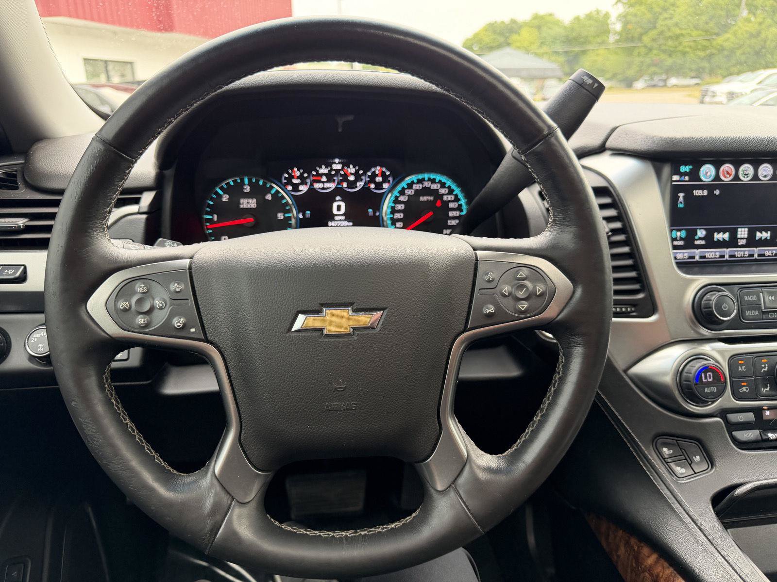 Used 2017 Chevrolet Suburban Premier AWD/4WD image 12