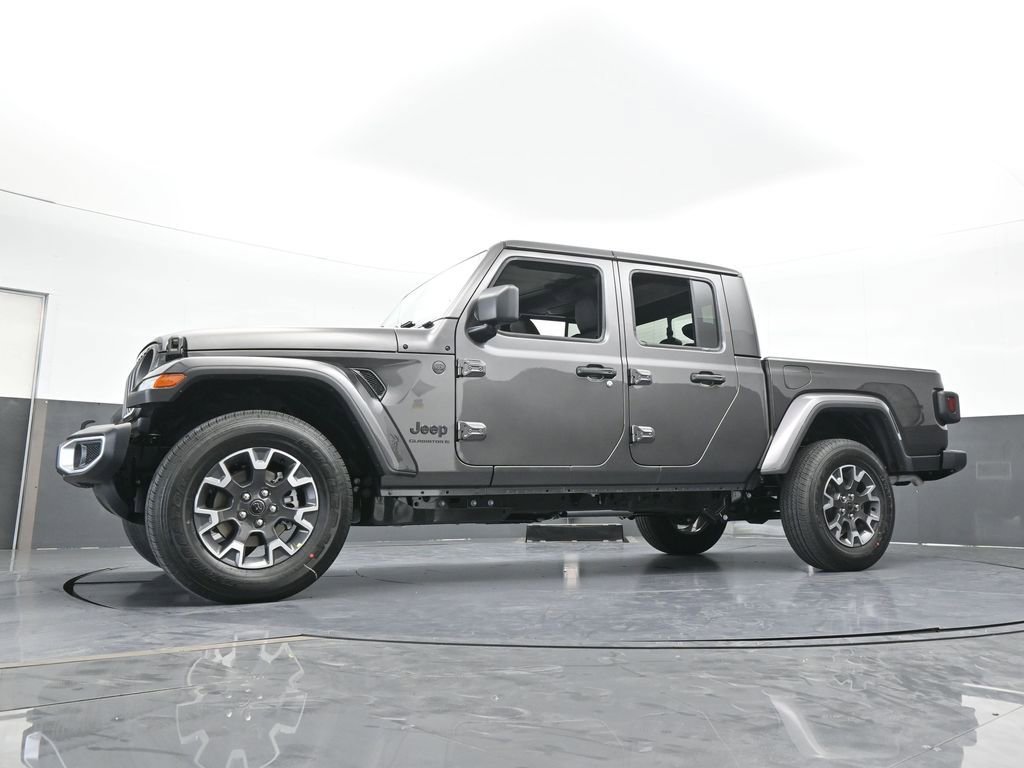 New 2026 Jeep Gladiator Sahara image 51
